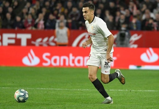 Sergio Reguilón durante su etapa en el Sevilla FC