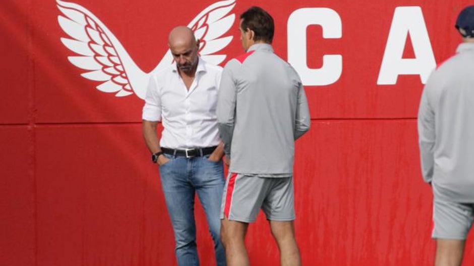 Reunión en el Sánchez-Pizjuán con el futuro de Lopetegui en la mesa