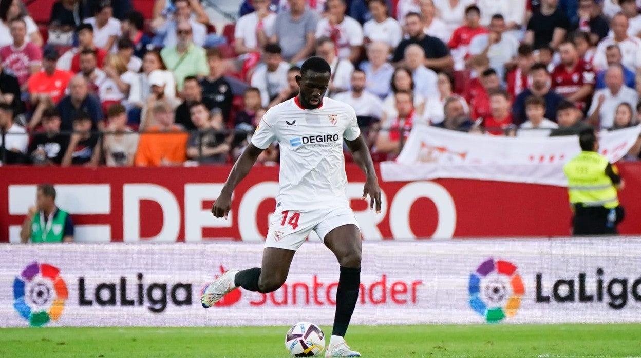 Nianzou notó un pinchazo durante el partido contra el Valencia