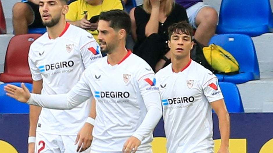 El vestuario no sabe nada de la discusión entre Isco y Monchi