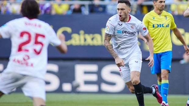 Lucas Ocampos, dos vidas en una sola temporada