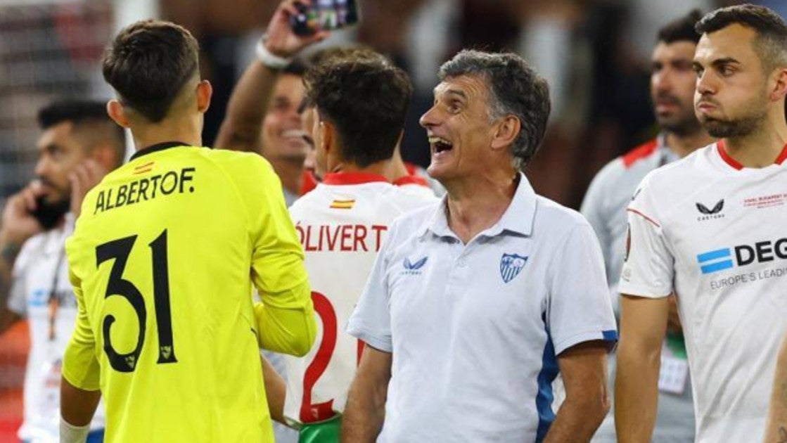 Mendilibar, sonriente al término de la final de Budapest
