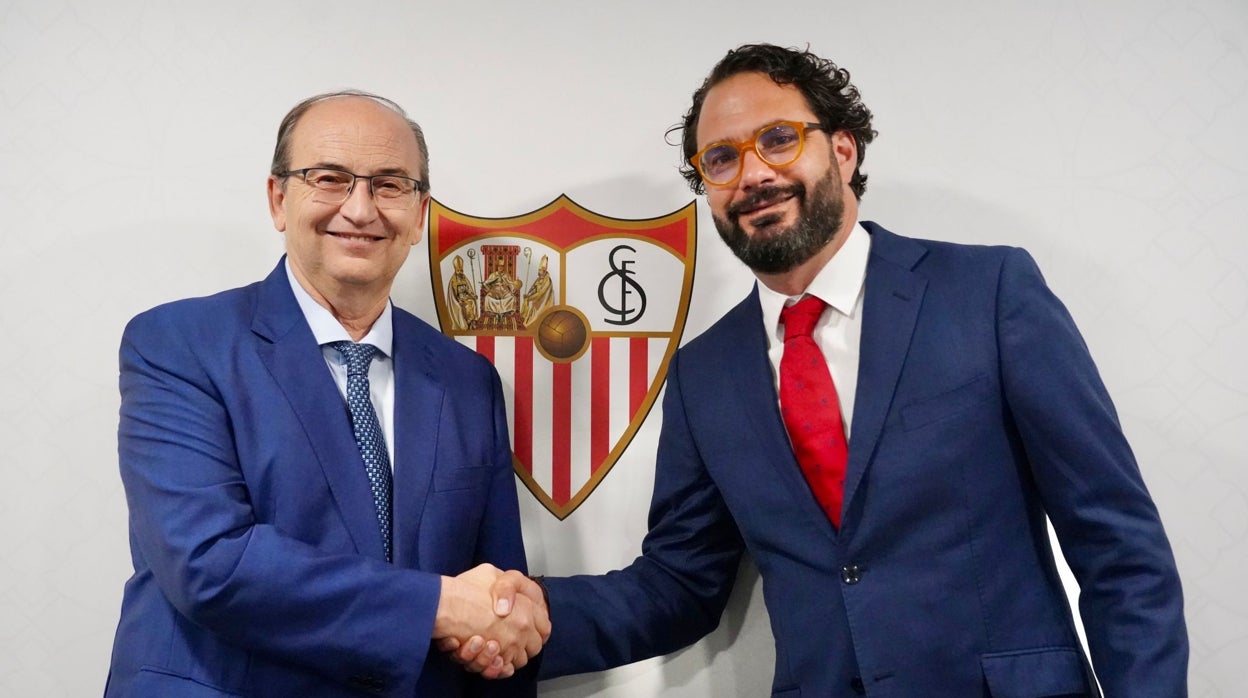 Oficial: Víctor Orta ficha por el Sevilla FC para sustituir a Monchi