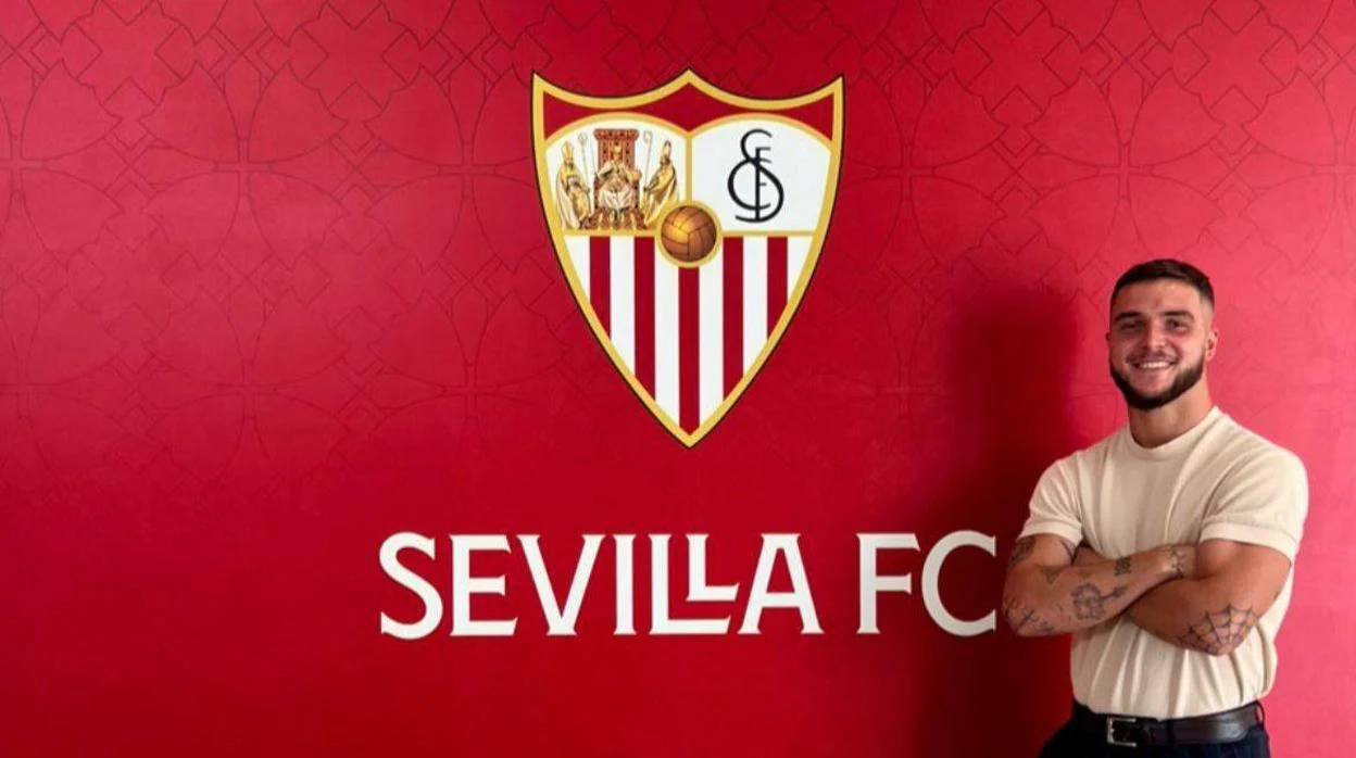 Matías Árbol, portero del Sevilla FC