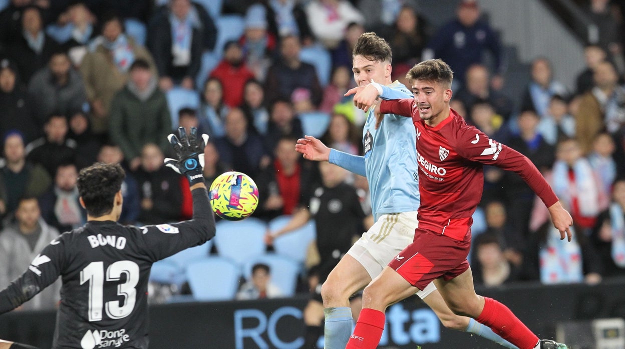Kike Salas durante un partido ante el Celta de Vigo