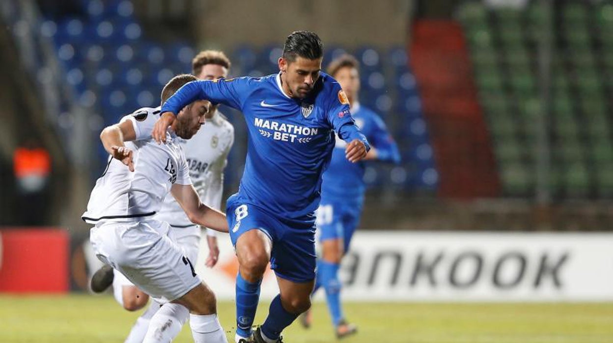 Imagen de Nolito disputando un encuentro de Europa League entre el Sevilla y el Dudelange