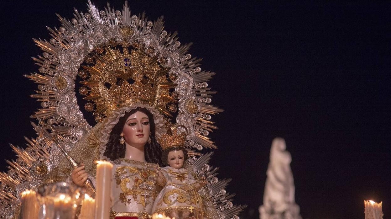 Horario e Itinerario Procesión Virgen de las Nieves. Sevilla 19 de Octubre del 2025