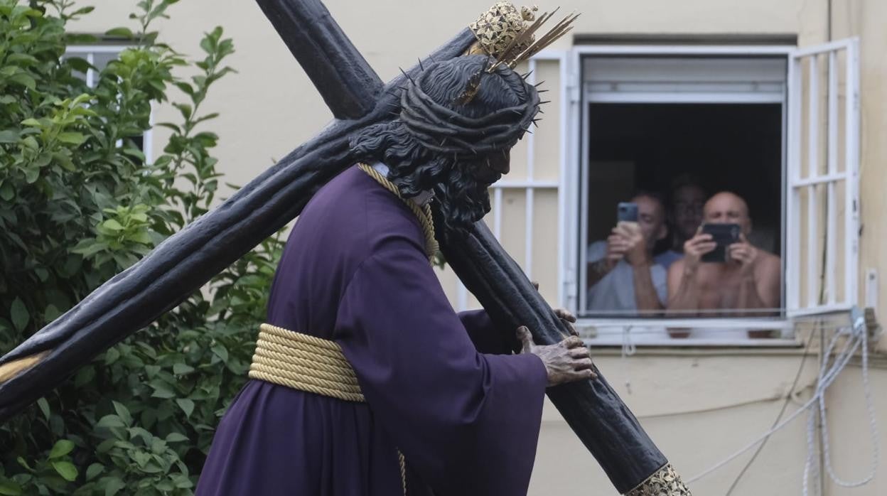 El Gran Poder a su paso por Los Pajaritos