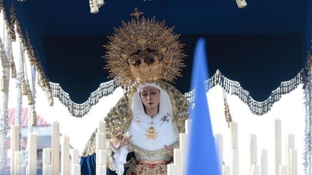 La hermandad de San José Obrero en directo este Sábado de Pasión en Sevilla