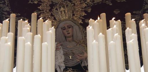 Horarios e itinerarios del Miércoles Santo de la Semana Santa de Sevilla 2022