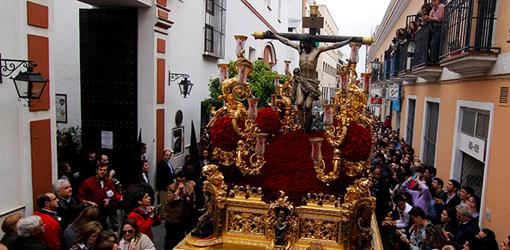Horarios e itinerarios del Miércoles Santo de la Semana Santa de Sevilla 2022