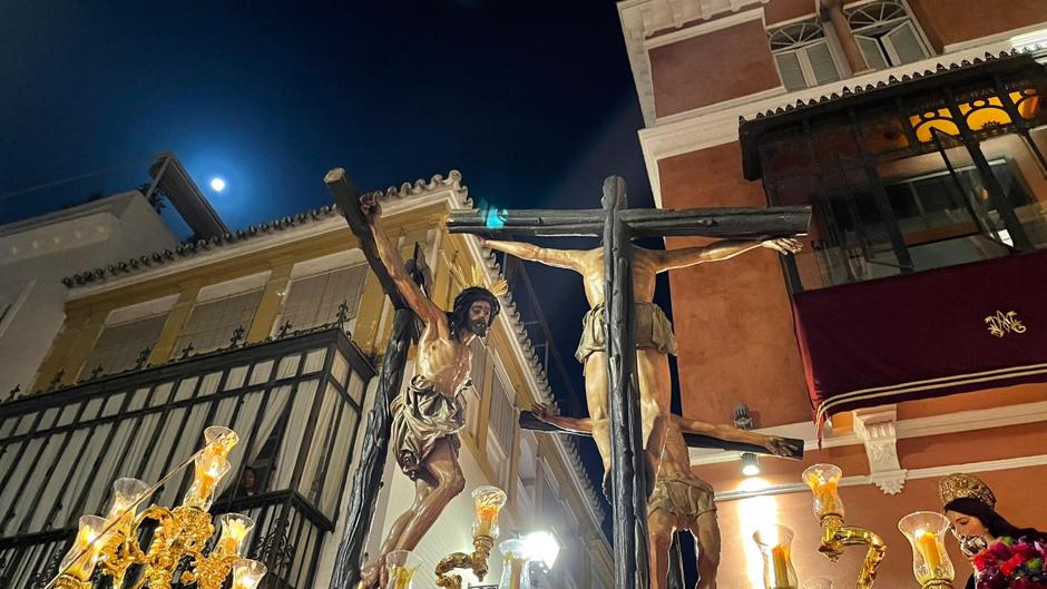 Así te hemos contado en directo la jornada del Viernes Santo de la Semana Santa de Sevilla