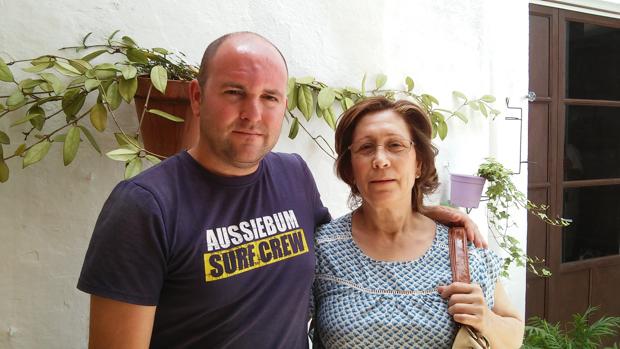 Vecinos de una pedanía de Estepa, desesperados sin agua potable ni saneamientos