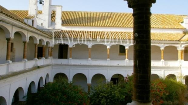 Claustro del convento de la Concepción de Carmona