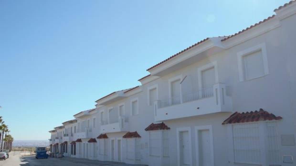 La urbanización objeto de polémica a cuenta de las licencias de ocupación que reclaman sus propietarios