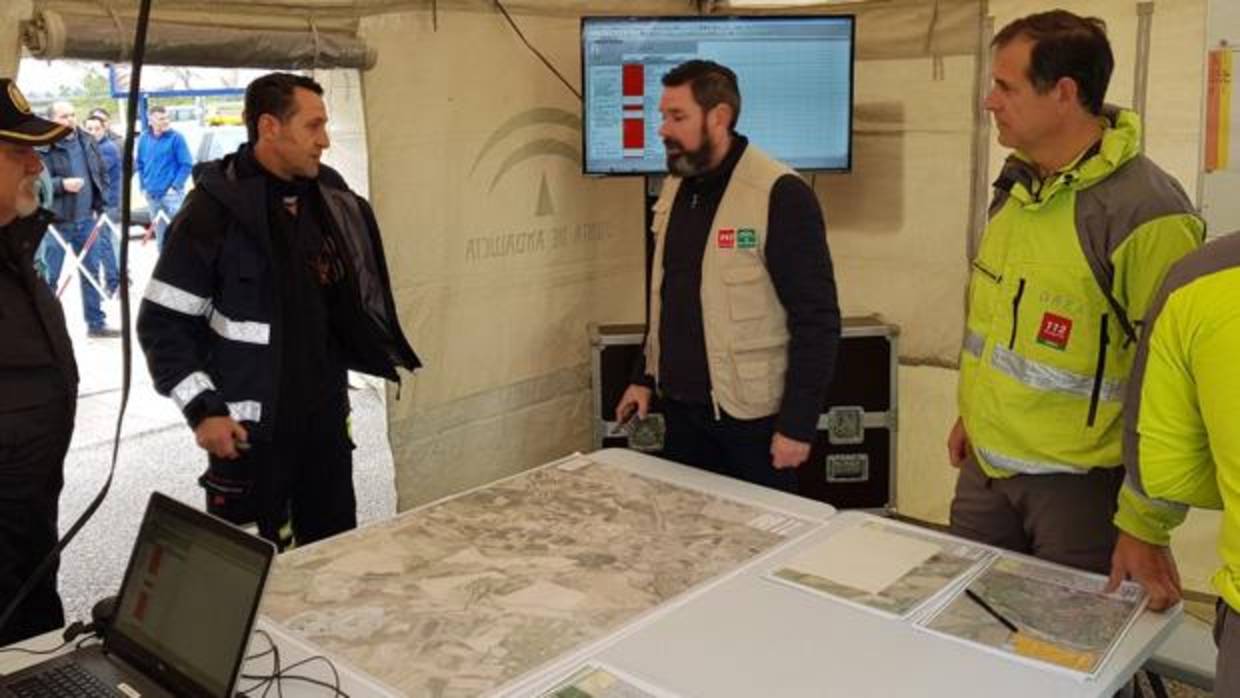 Se busca a un agente de la Guardia Civil arrollado por el arroyo Galapar de Guillena