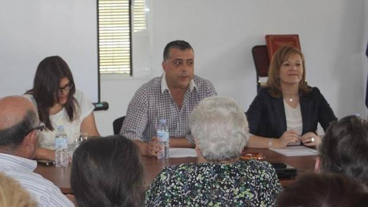 El alcalde de Coripe ha pedido perdón a los padres de Gabriel y dice que su pueblo no es racista