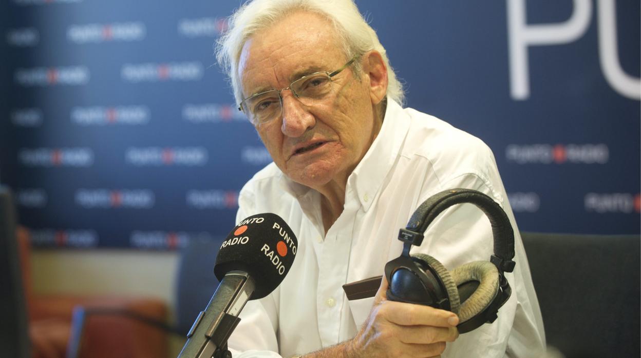 Luis del Olmo ha sido galardonado con el premio de comunicación Manuel Alonso Vicedo de Gerena