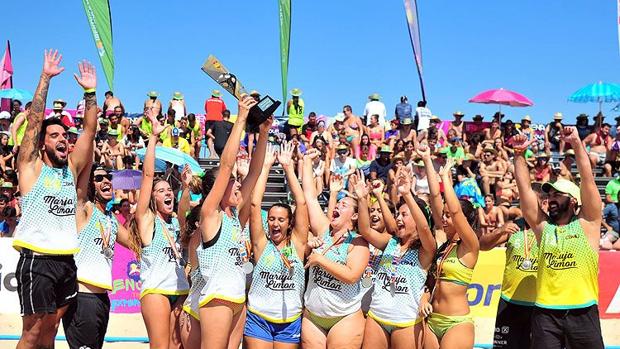 Utrera no tiene costa, pero sí un equipo juvenil subcampeón de España de balonmano playa
