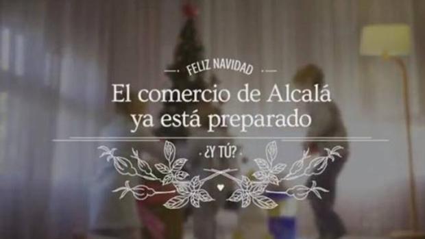 El vídeo en el que los comerciantes de Alcalá se preparan para la Navidad