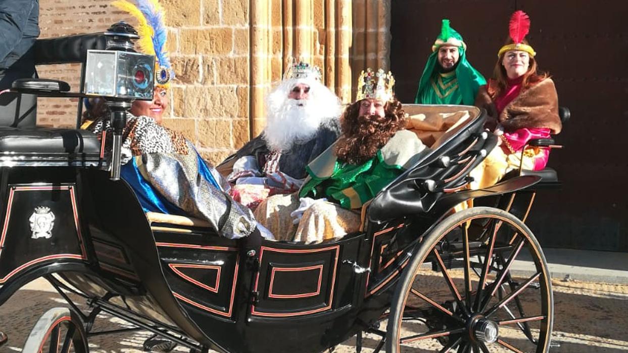 Los Reyes Magos de Marchena en el carruaje de Miguel Carrasquilla