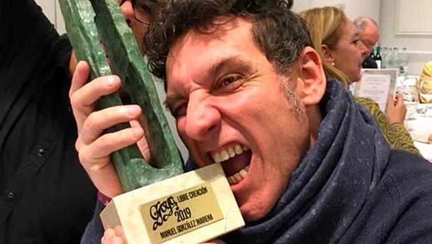 El fotógrafo arahalense Manuel González gana el Goya de Fotografía 2018 con una imagen sobre su hija
