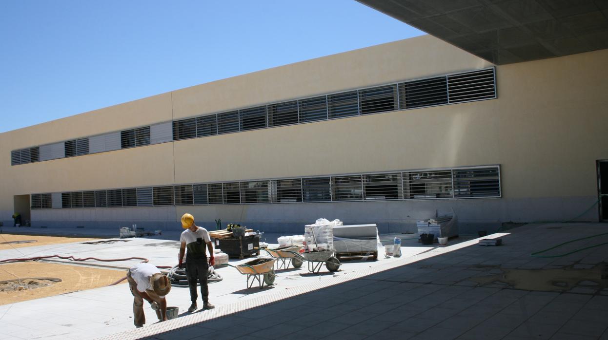 El nuevo edificio de Primaria tiene capacidad para 300 puestos escolares