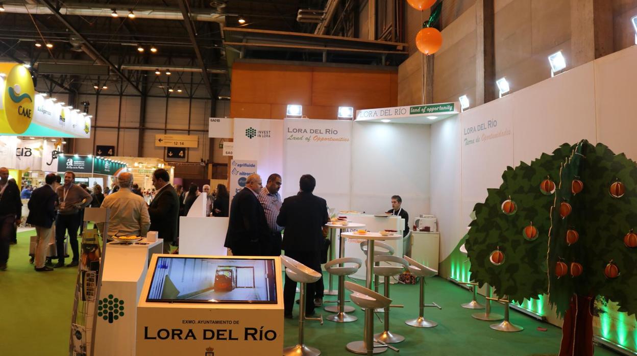 Estand del Ayuntamiento de Lora del Río en la pasada ediciión de «Fruit Attraction»