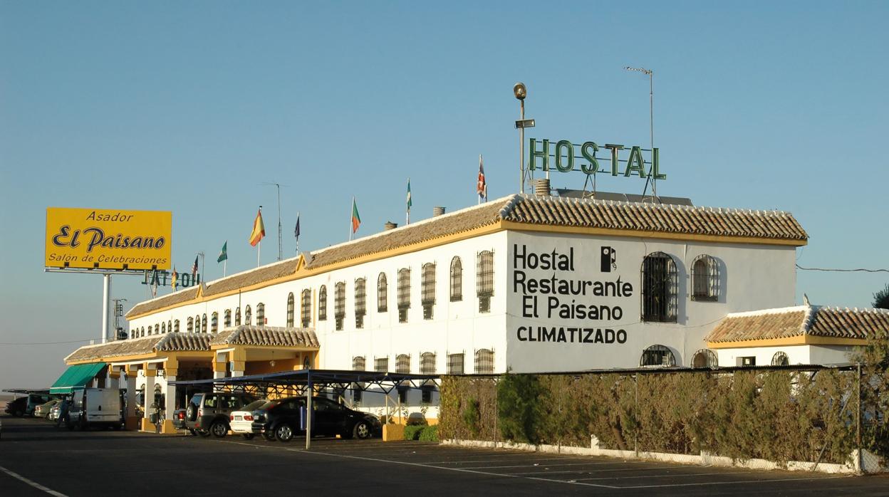 Exterior de la venta El Paisano, una de las más importantes de la A-4