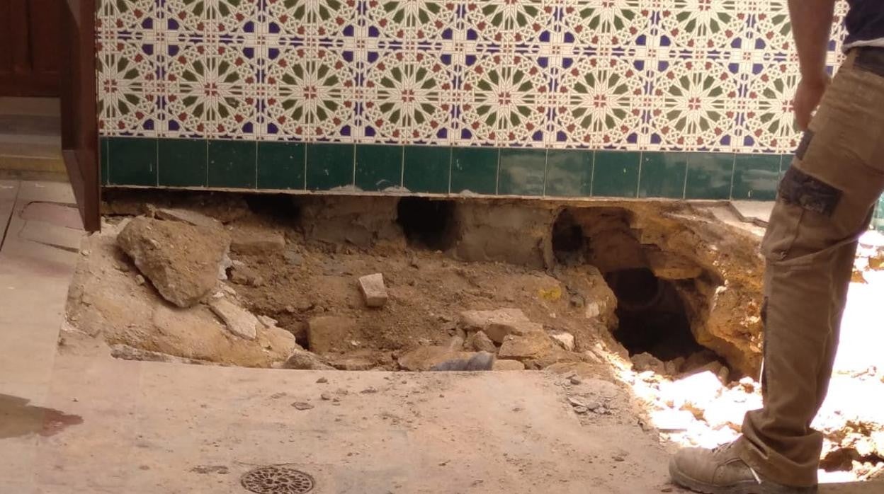Consecuencias del hundimiento de parte del suelo de los juzgados de Marchena