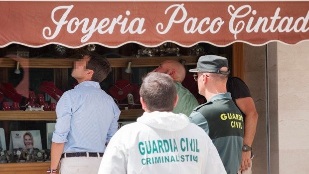 El tercer implicado en el crimen del joyero de Carmona será juzgado en junio tras estar tres años fugado