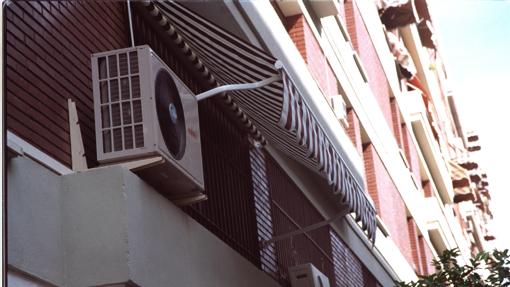 Cómo conciliar el sueño durante la ola de calor en Sevilla