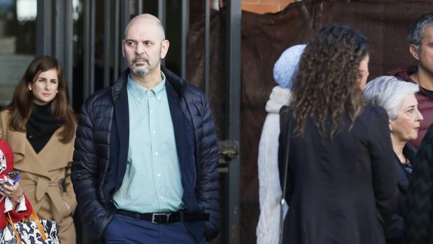 Daniel Estulin a su llegada a los juzgados de la capital