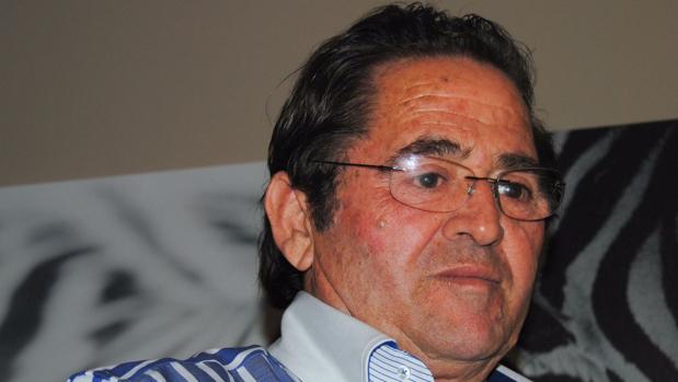 Muere Vicente Bañuls, el rey de la calle del Infierno