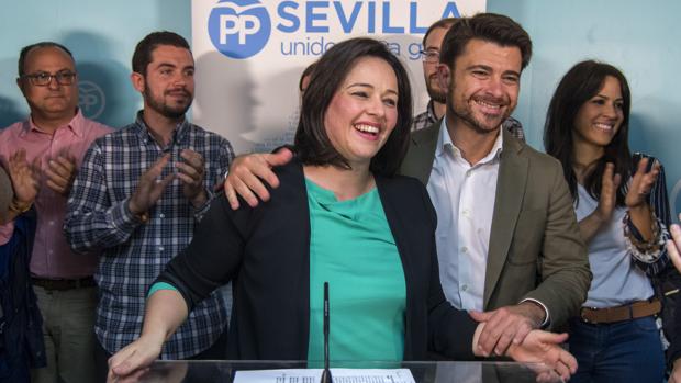 Virginia Pérez, elegida nueva presidenta del PP de Sevilla por 24 votos de diferencia sobre Juan Bueno