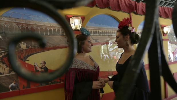 Trucos para entrar a una caseta privada por derecho en la Feria de Abril de Sevilla
