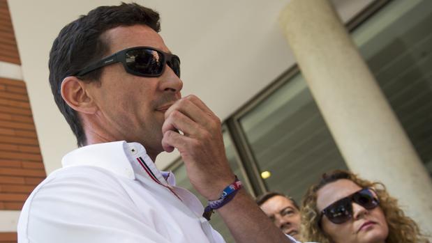 Familiares y amigos dan el último adiós a Paquita Rico