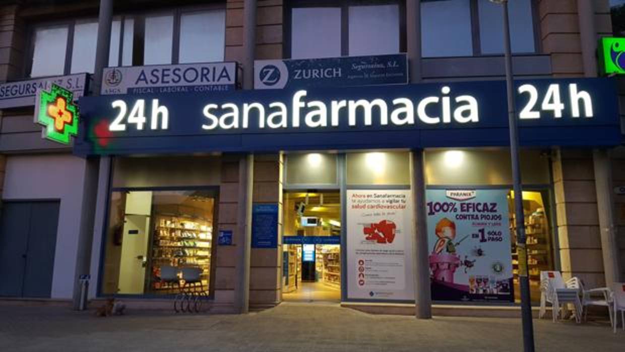 Farmacia ubicada en Mairena del Aljarafe, que abre 24 horas