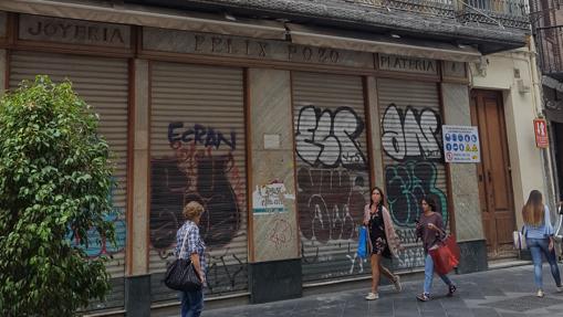 Bimba y Lola inaugurará en la antigua Joyería Félix Pozo, con fachada a calle O'Donnell