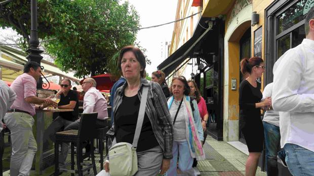 Vuelven a abrir los locales precintados en el Paseo de Colón