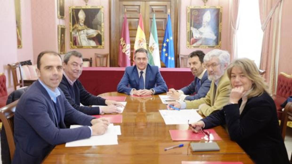Sesión del Patronato de la Fundación presidida por Juan Espadas