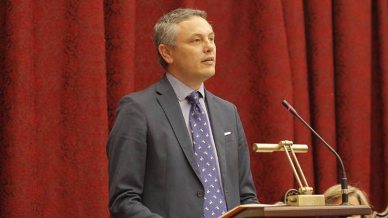 Alberto García Reyes, en el momento del discurso