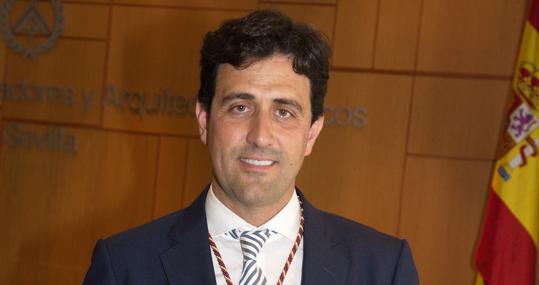Javier Gómez Ramallo, presidente del Colegio de Aparejadores de Sevilla