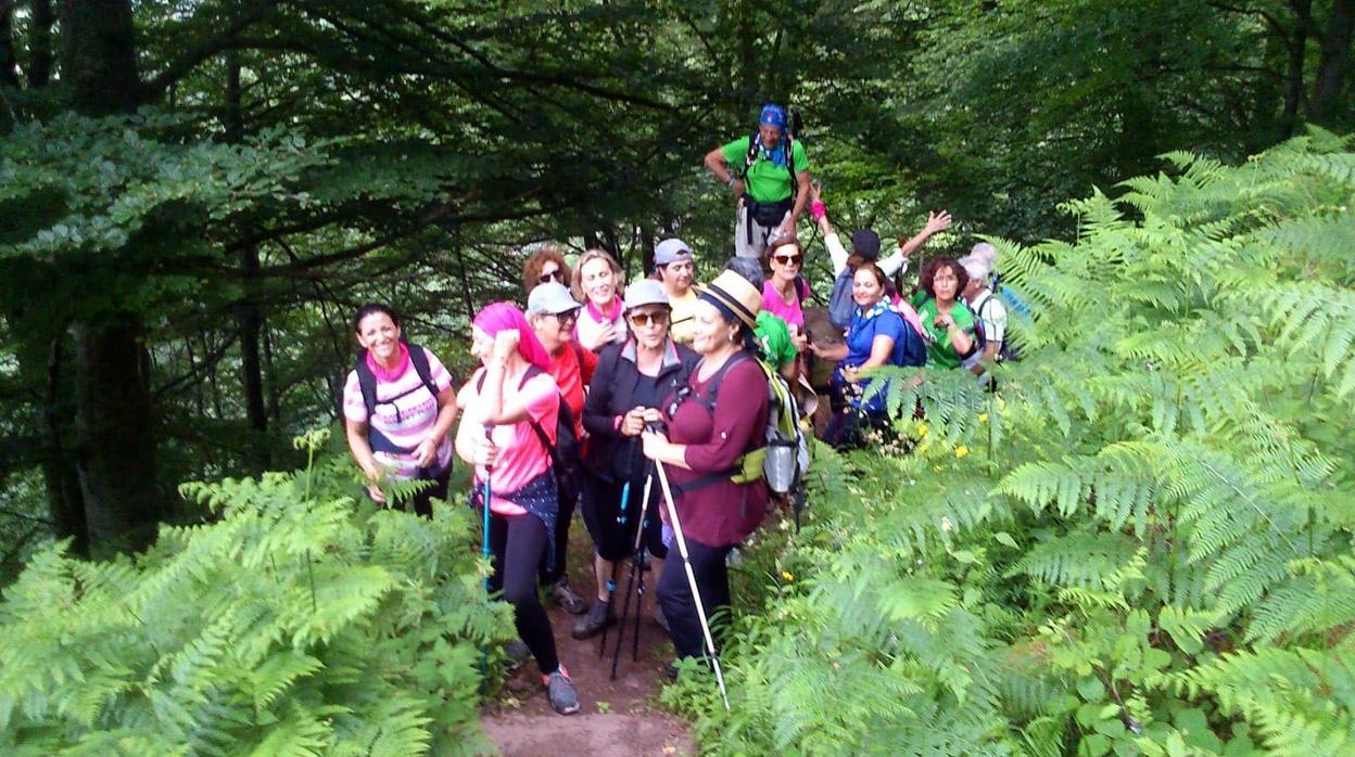 Mujeres tratadas de cáncer de mama en el Camino de Santiago
