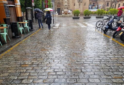 El adoquín de la calle Mateos Gago