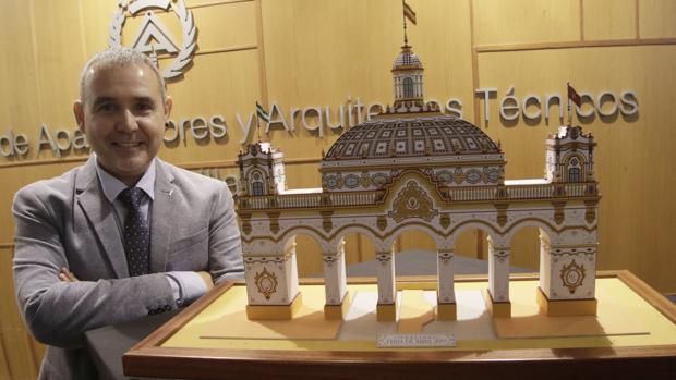 La Portada de la Feria de Abril de Sevilla 2019, inspirada en el Casino de la Exposición del 29