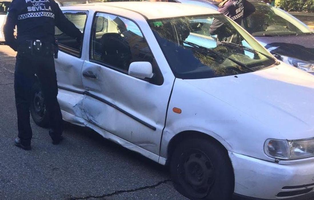 La Policía Local detiene a un hombre por no parar en un controlde tráfico