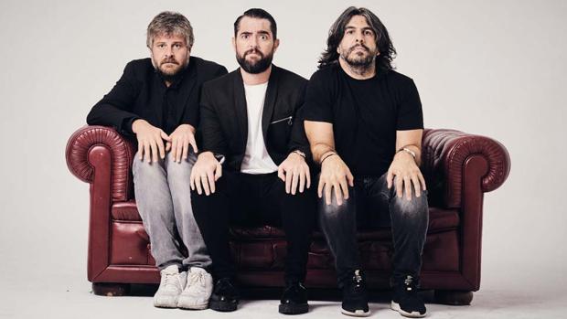 Piden que se cancele la actuación de Dani Mateo en Sevilla tras la polémica con la bandera de España