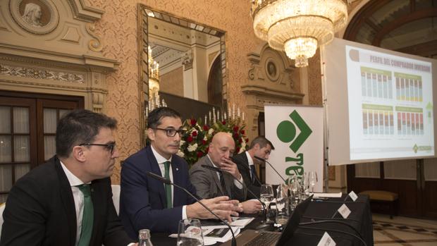 Los sevillanos vuelven a comprar viviendas como inversión