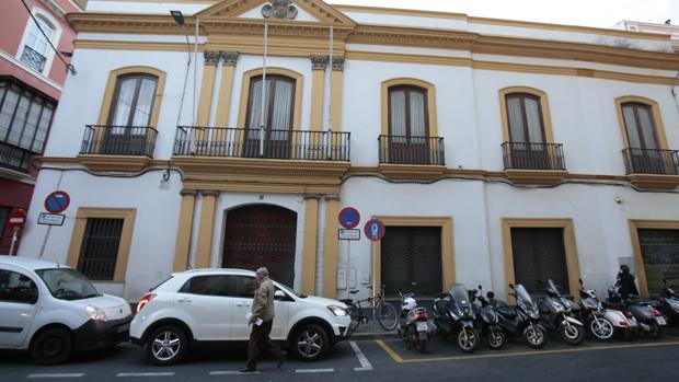 La cadena hotelera Kaizen compra en Sevilla el edificio de Asaja en la calle Trajano